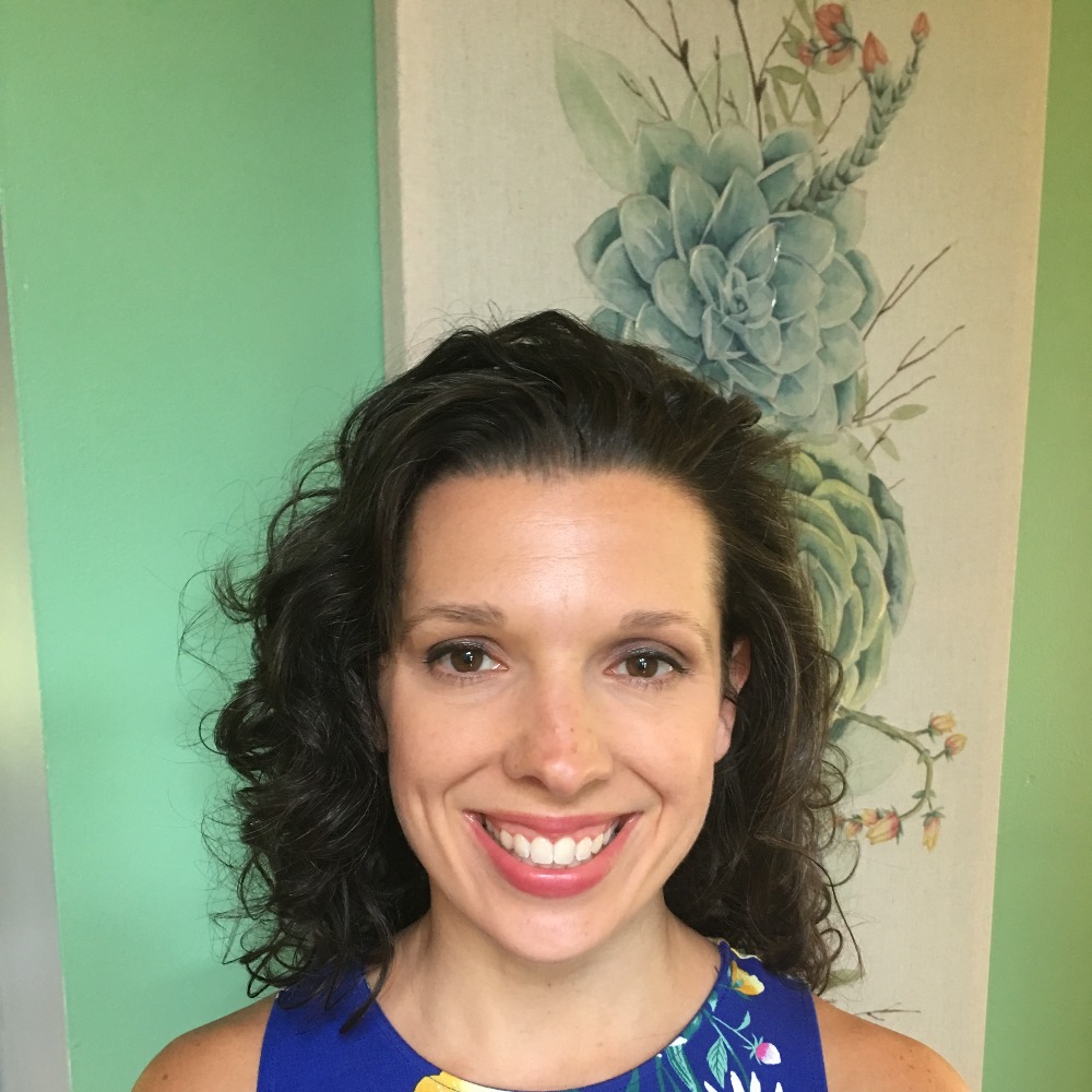 Meet your Posher, Alicia